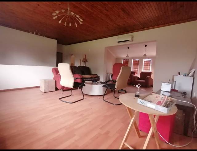 8,500HA FARM FOR SALE IN TWEEFONTEIN AH